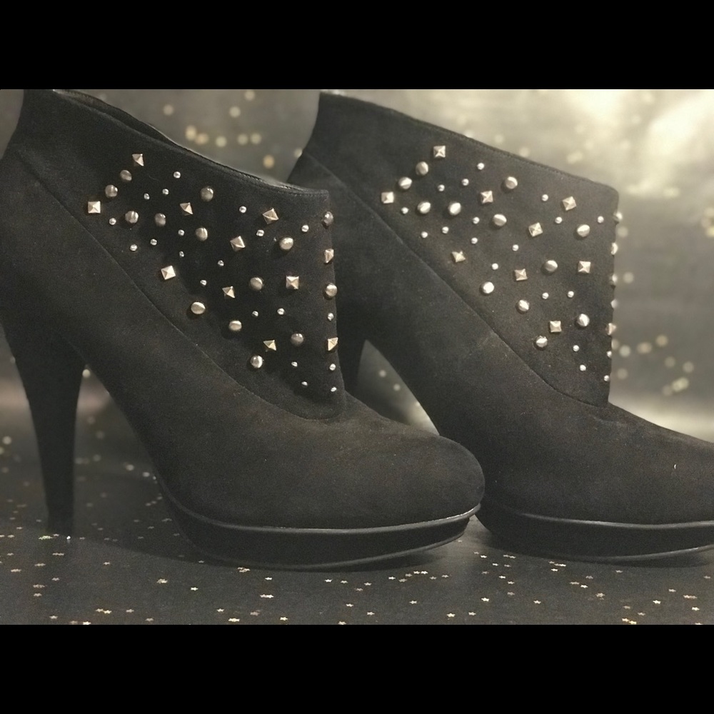 Black ankle boots